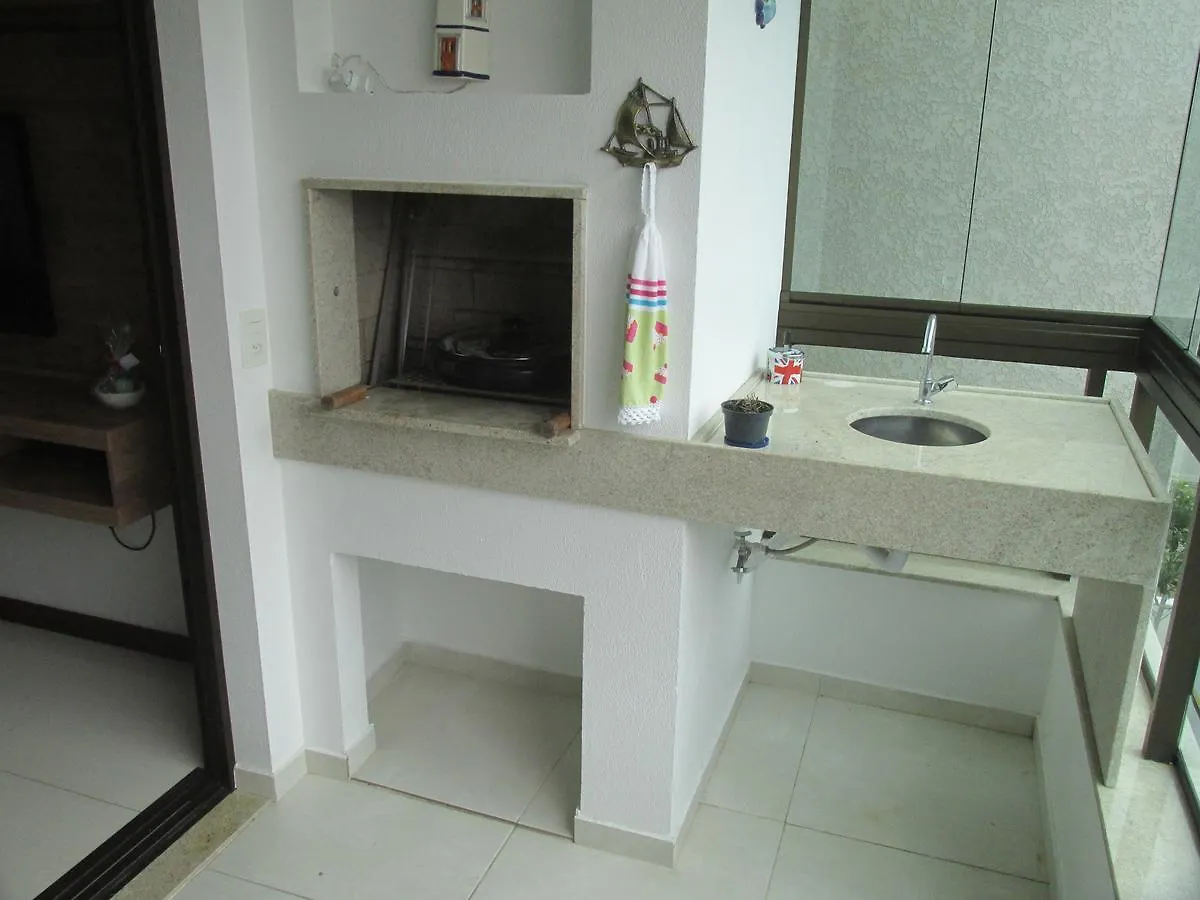 Apt Na Praia Dos Ingleses Florianopolis Apartment